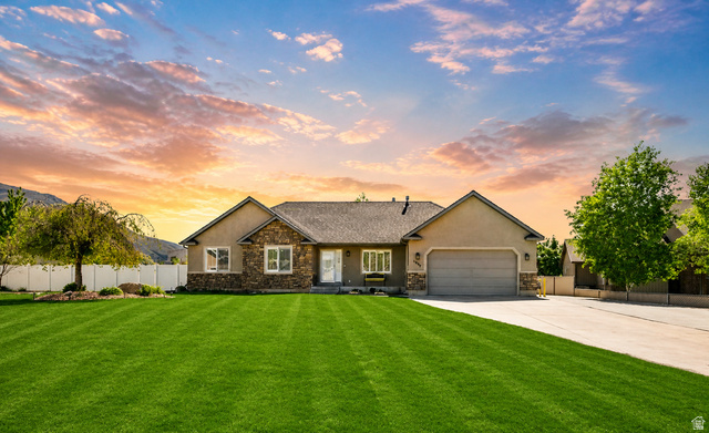 1096 S 350 E Payson UT 84651