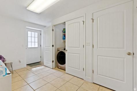 1096 S 350 E Payson UT 84651