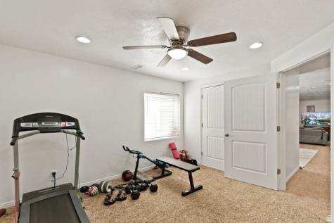 1096 S 350 E Payson UT 84651