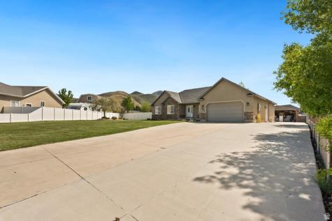 1096 S 350 E Payson UT 84651