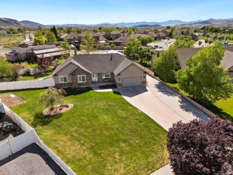 1096 S 350 E Payson UT 84651