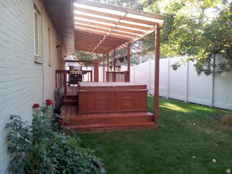 2156 E Falcon Way Sandy UT 84093