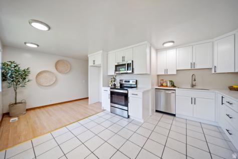 1920 E 7130 S Cottonwood Heights UT 84121