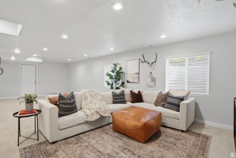 3763 W Grassy Meadow Drive South Jordan UT 84009