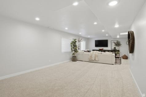3763 W Grassy Meadow Drive South Jordan UT 84009
