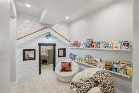 3763 W Grassy Meadow Drive South Jordan UT 84009