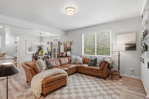 3763 W Grassy Meadow Drive South Jordan UT 84009