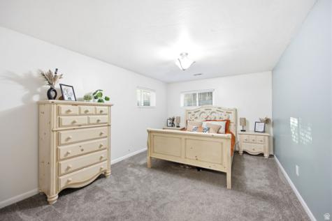 9510 S 2280 E Sandy UT 84092