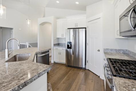 582 W 1960 N Tooele UT 84074