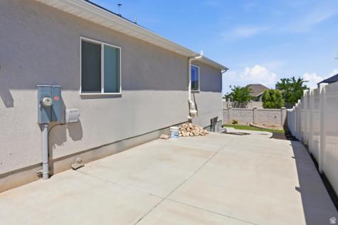 582 W 1960 N Tooele UT 84074