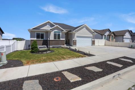 582 W 1960 N Tooele UT 84074