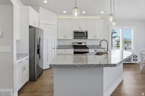 582 W 1960 N Tooele UT 84074