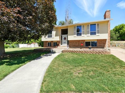 2802 W 4875 S Roy UT 84067