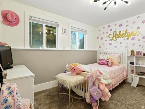 2802 W 4875 S Roy UT 84067