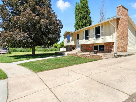 2802 W 4875 S Roy UT 84067