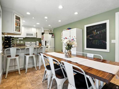 2802 W 4875 S Roy UT 84067
