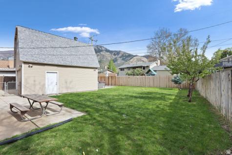 537 E 1900 N North Ogden UT 84414
