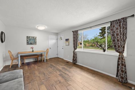 537 E 1900 N North Ogden UT 84414