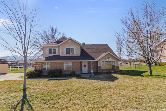 307 S 400 E Hyde Park UT 84318