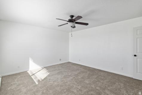 307 S 400 E Hyde Park UT 84318