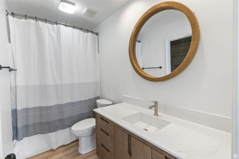 307 S 400 E Hyde Park UT 84318