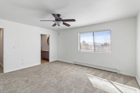 307 S 400 E Hyde Park UT 84318