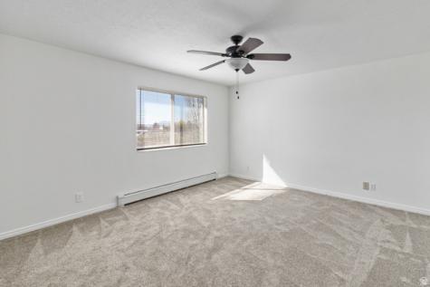 307 S 400 E Hyde Park UT 84318