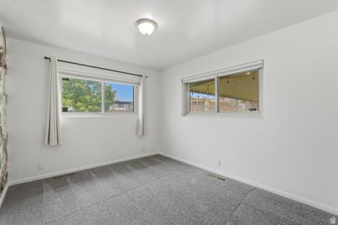 2090 W 5800 S Roy UT 84067