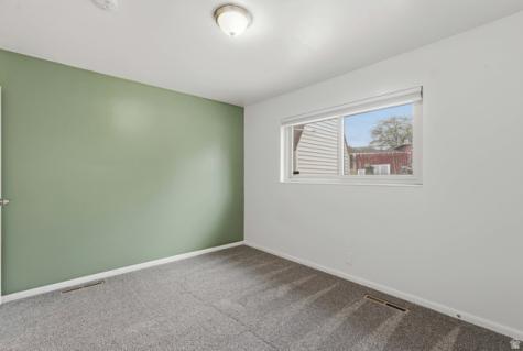2090 W 5800 S Roy UT 84067