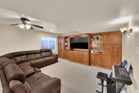 9298 N Deerfield Circle Eagle Mountain UT 84005