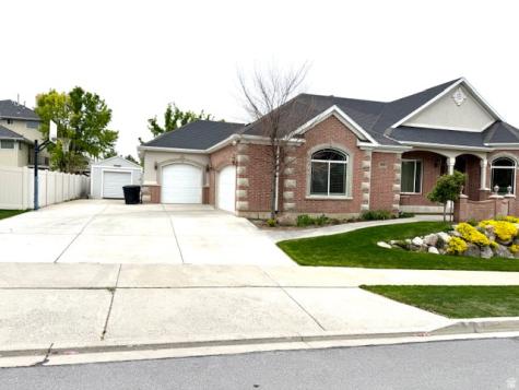 596 E 4190 N Provo UT 84604
