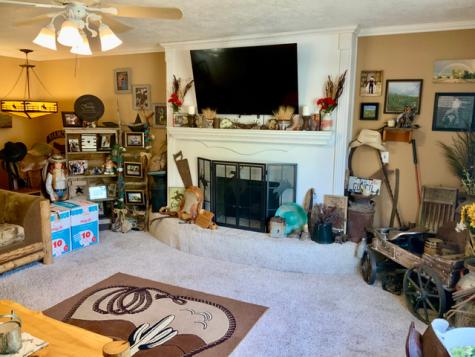 154 S 300 E Monroe UT 84754