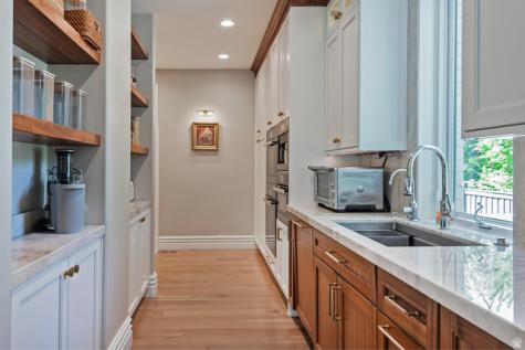 2227 E 5340 S Holladay UT 84117