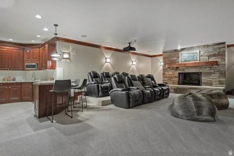 2227 E 5340 S Holladay UT 84117