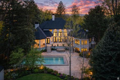 2227 E 5340 S Holladay UT 84117