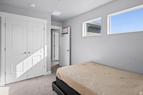 586 N Hill View Drive Saratoga Springs UT 84045