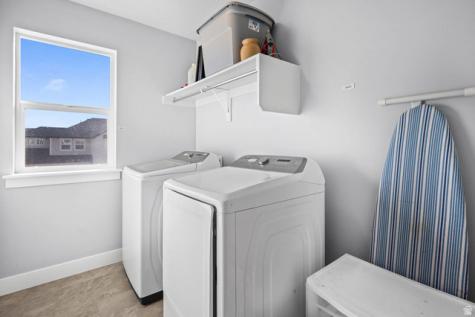 586 N Hill View Drive Saratoga Springs UT 84045