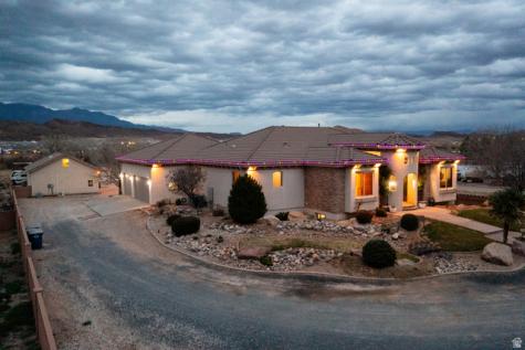 2911 E Washington Dam Road Washington UT 84780