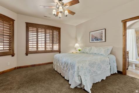 2911 E Washington Dam Road Washington UT 84780