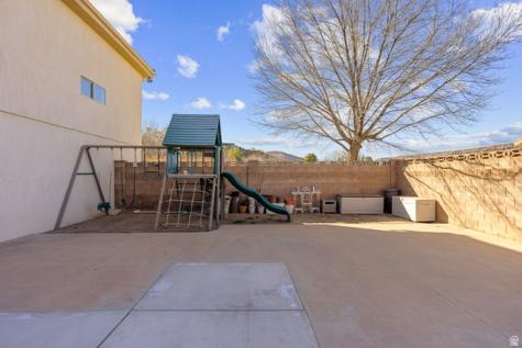 2911 E Washington Dam Road Washington UT 84780