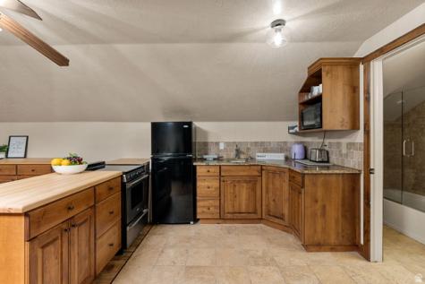 2911 E Washington Dam Road Washington UT 84780