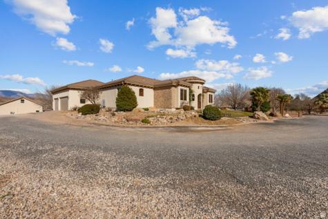 2911 E Washington Dam Road Washington UT 84780