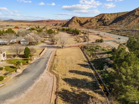 2911 E Washington Dam Road Washington UT 84780