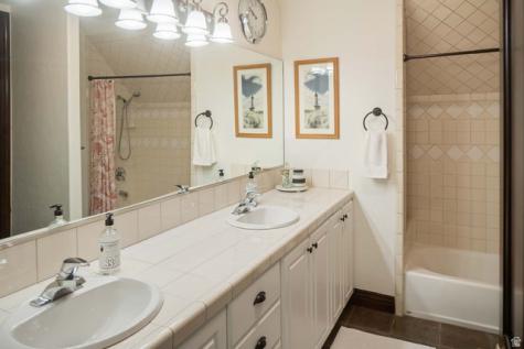 6208 W Skyline Drive N Highland UT 84003