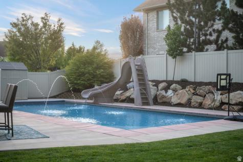 6208 W Skyline Drive N Highland UT 84003