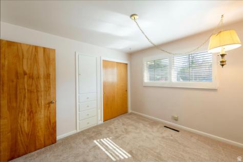 3728 S 2140 E Millcreek UT 84109