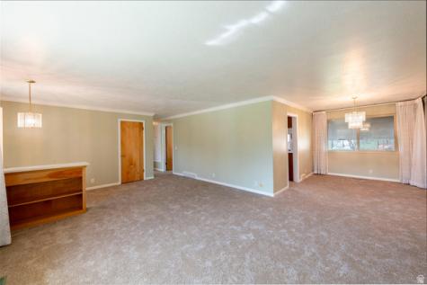 3728 S 2140 E Millcreek UT 84109
