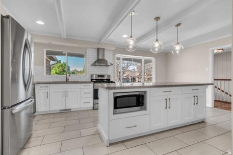 1155 E Lakeview Drive Bountiful UT 84010