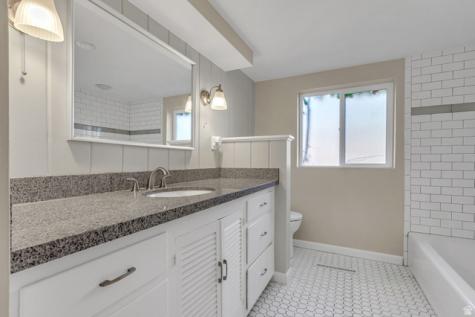 1155 E Lakeview Drive Bountiful UT 84010