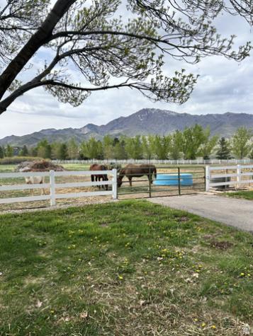 622 E Highway 144 New Harmony UT 84757